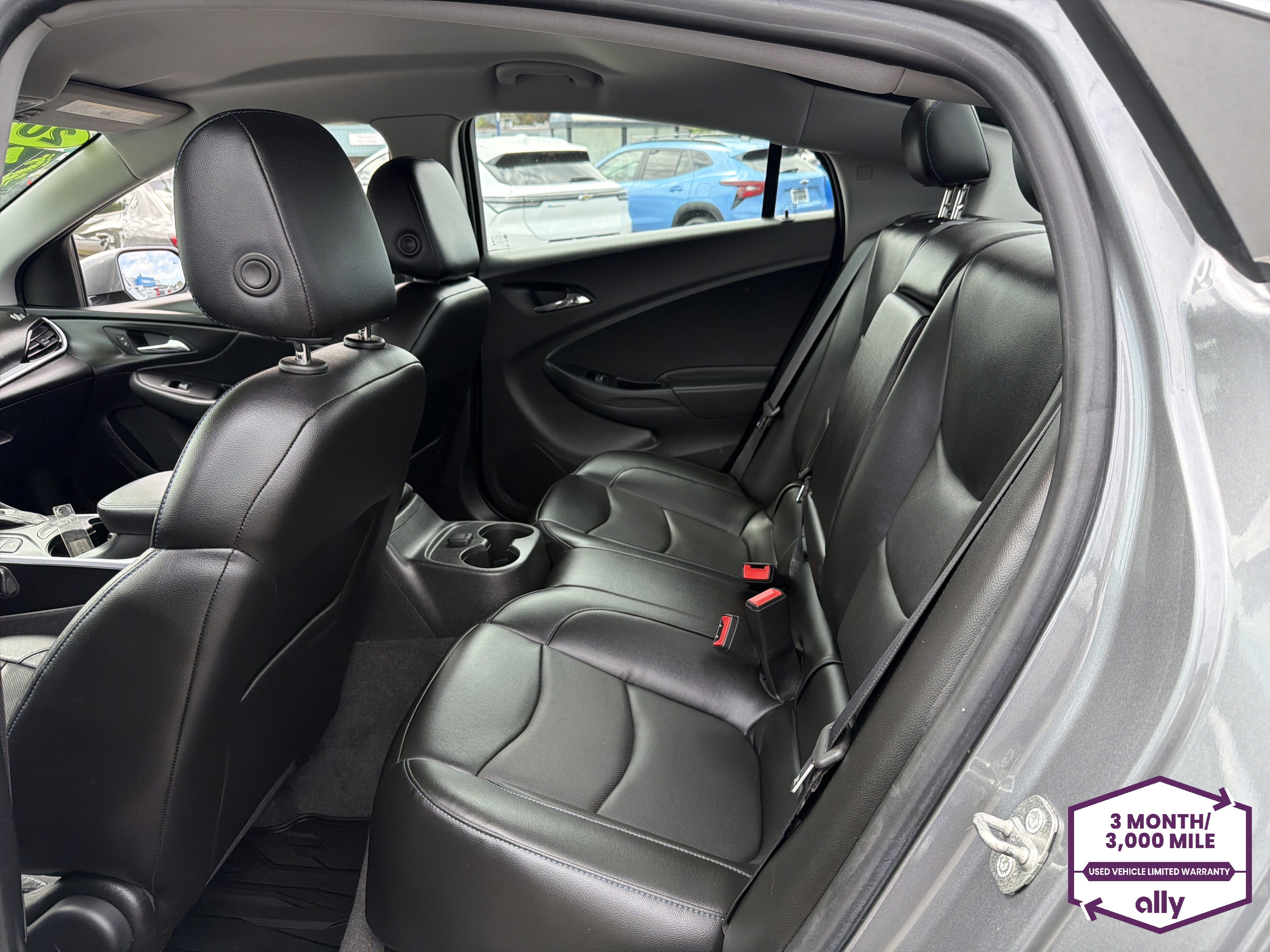Used 2018 Chevrolet Volt LT w/ LT Driver Confidence Package FWD image 11