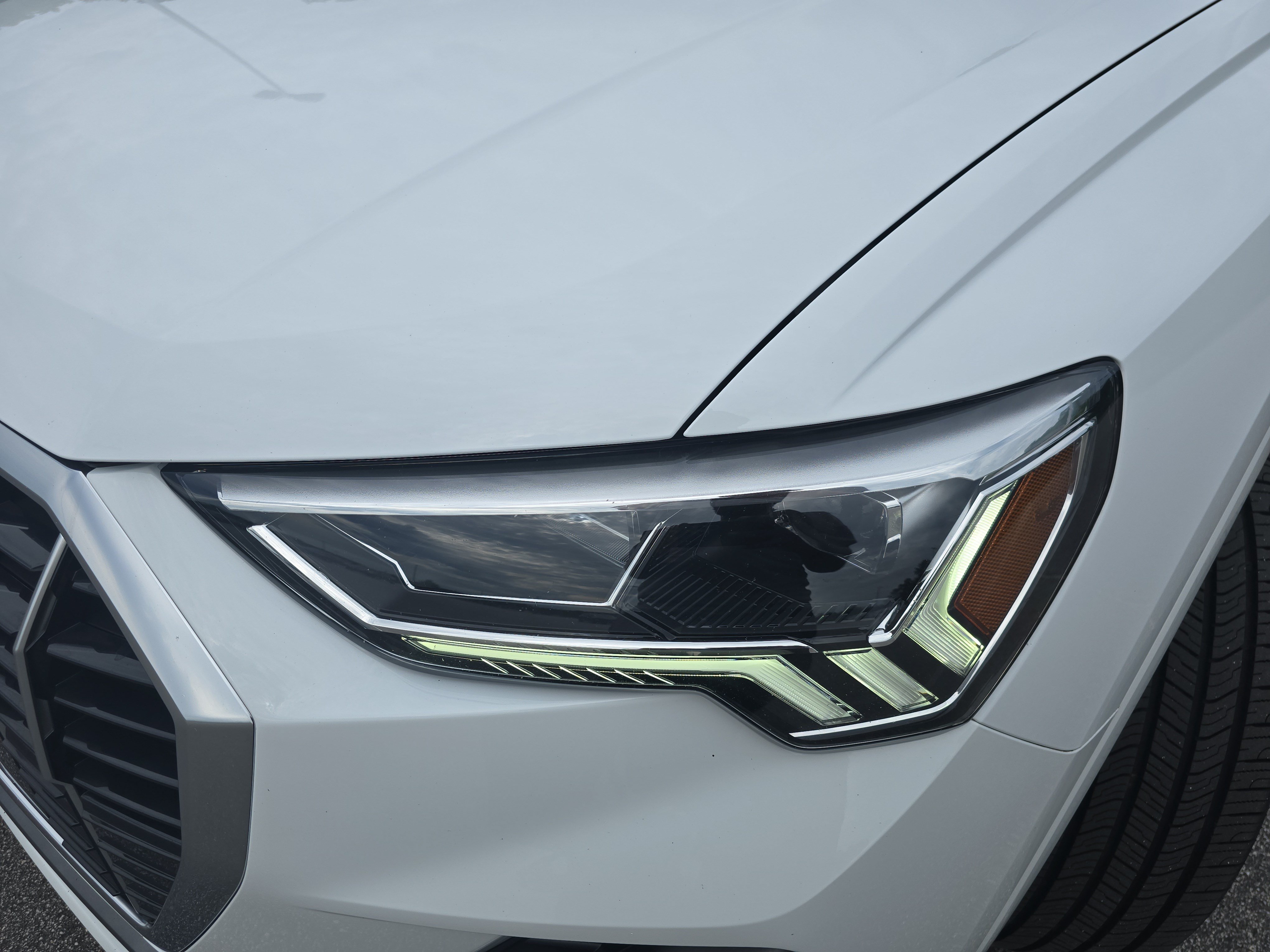 Used 2025 Audi Q3 2.0T Premium AWD/4WD image 28