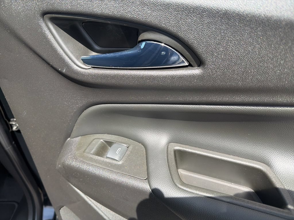 Used 2022 Chevrolet Equinox LT FWD image 23