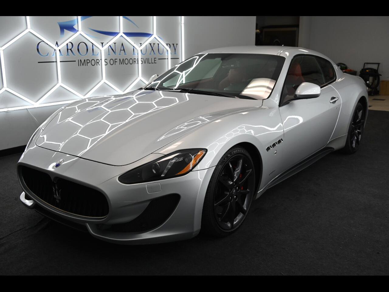 Used 2014 Maserati GranTurismo Sport image 1
