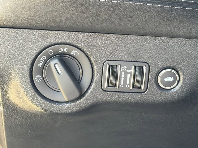 Used 2021 Dodge Challenger R/T Scat Pack image 16