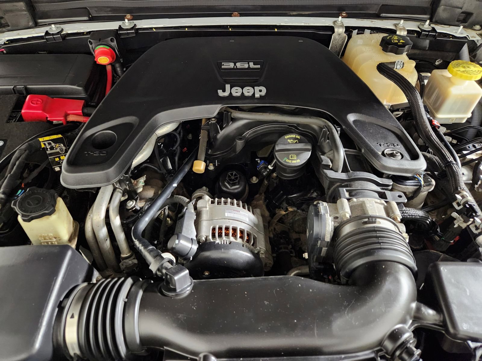 Used 2020 Jeep Gladiator Overland w/ Dual Top Group image 36