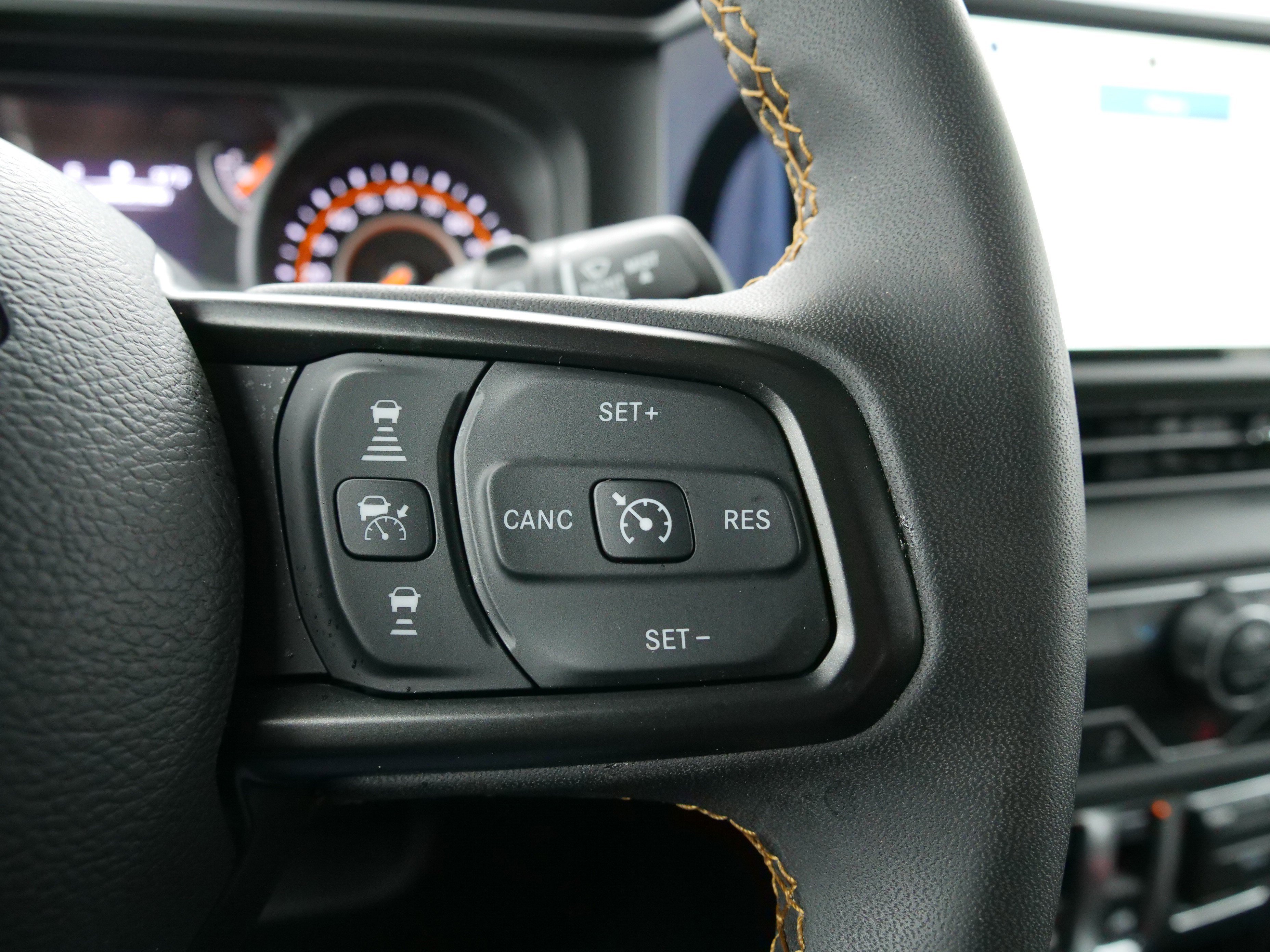 Used 2024 Jeep Wrangler Sport S image 20