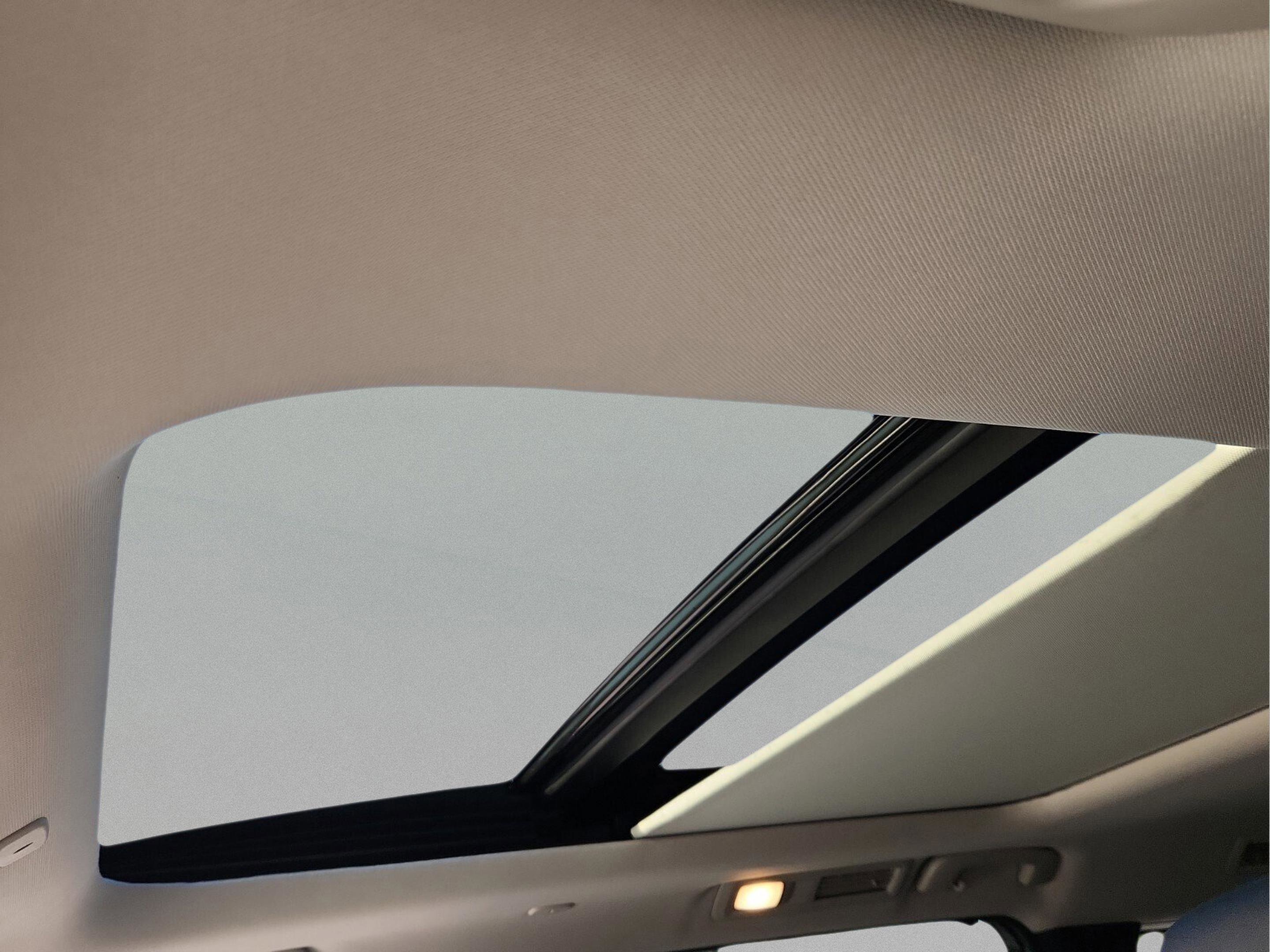 New 2026 INFINITI QX60 Luxe image 14