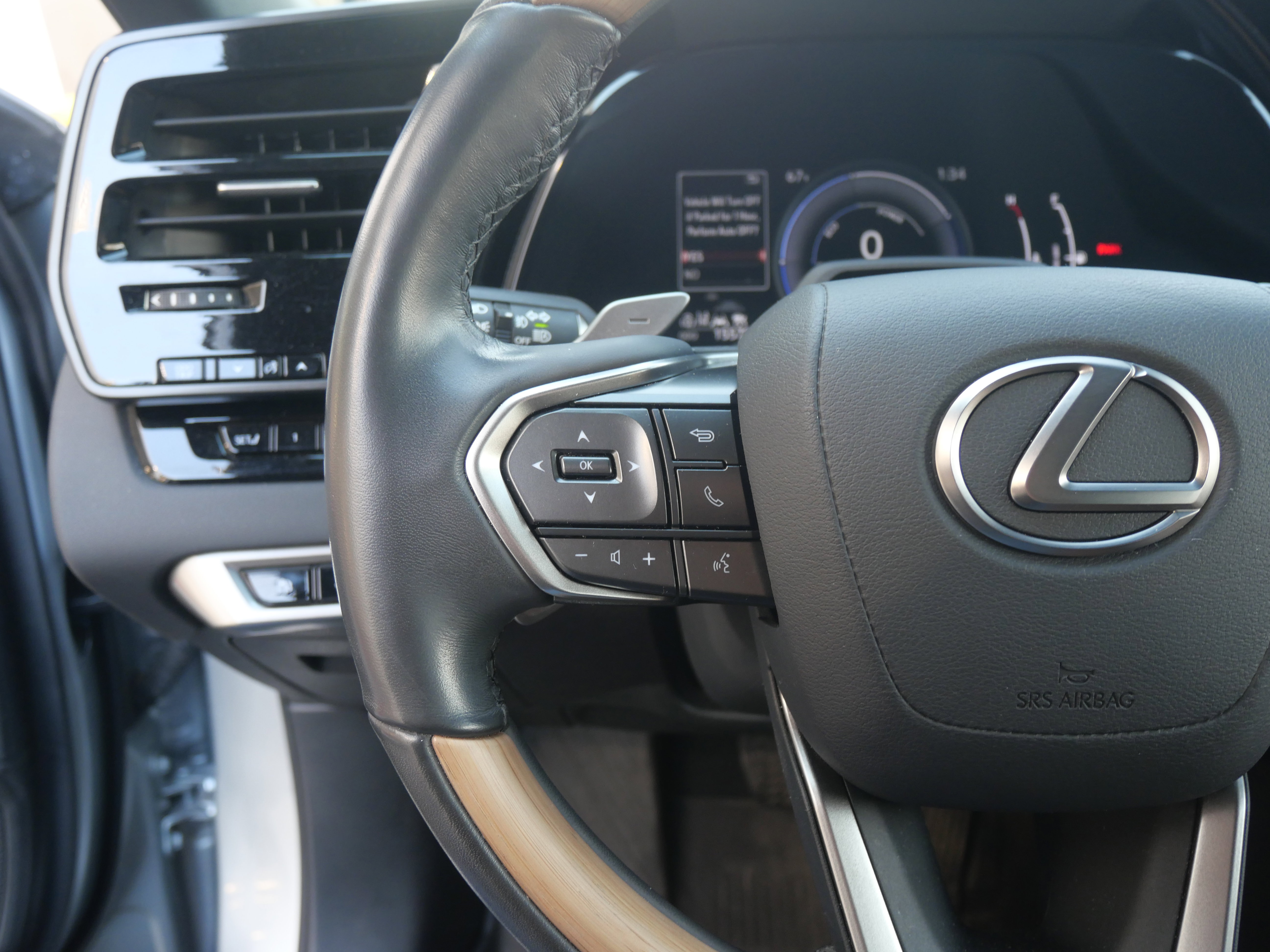 Certified 2024 Lexus RX 350h image 13