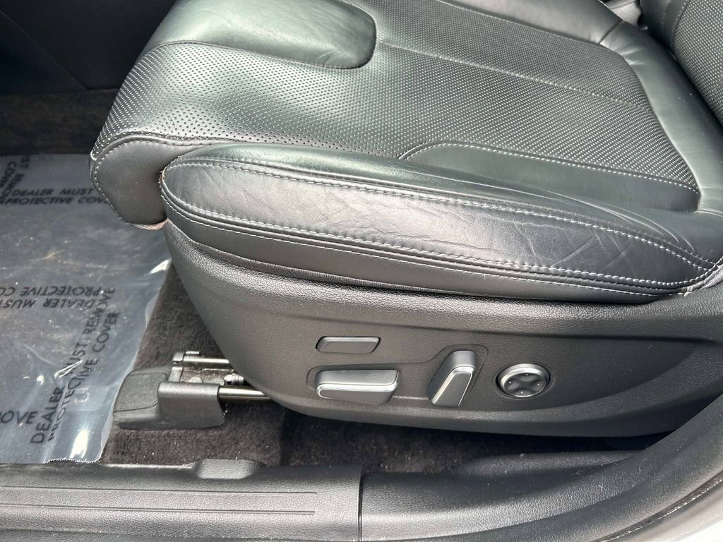 Used 2022 Hyundai Santa Fe Calligraphy AWD/4WD image 24