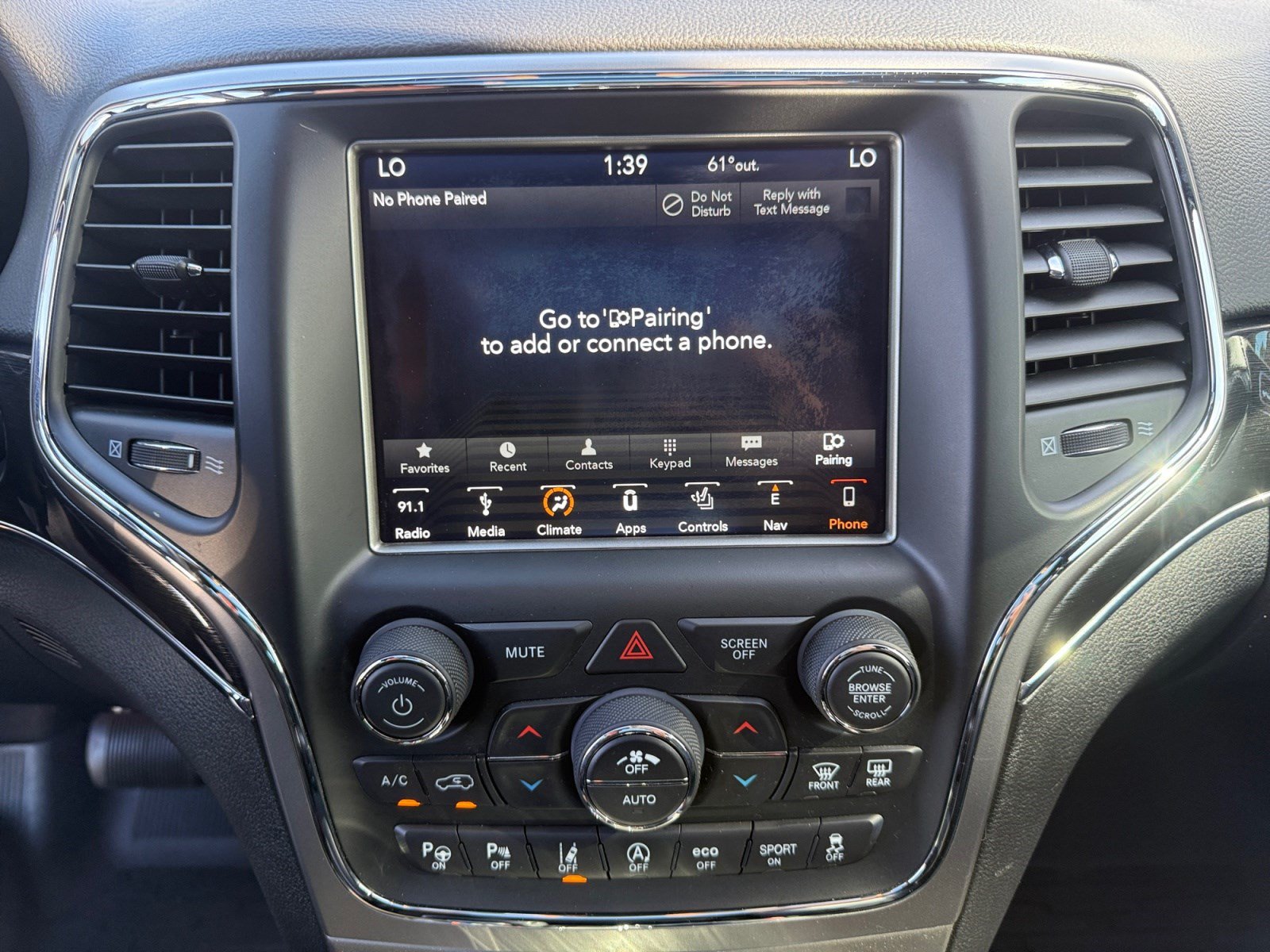 Used 2018 Jeep Grand Cherokee Trailhawk w/ Trailhawk Luxury Group AWD/4WD image 26