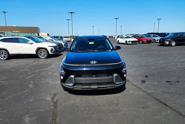 New 2027 Hyundai Kona SEL Sport AWD/4WD image 2