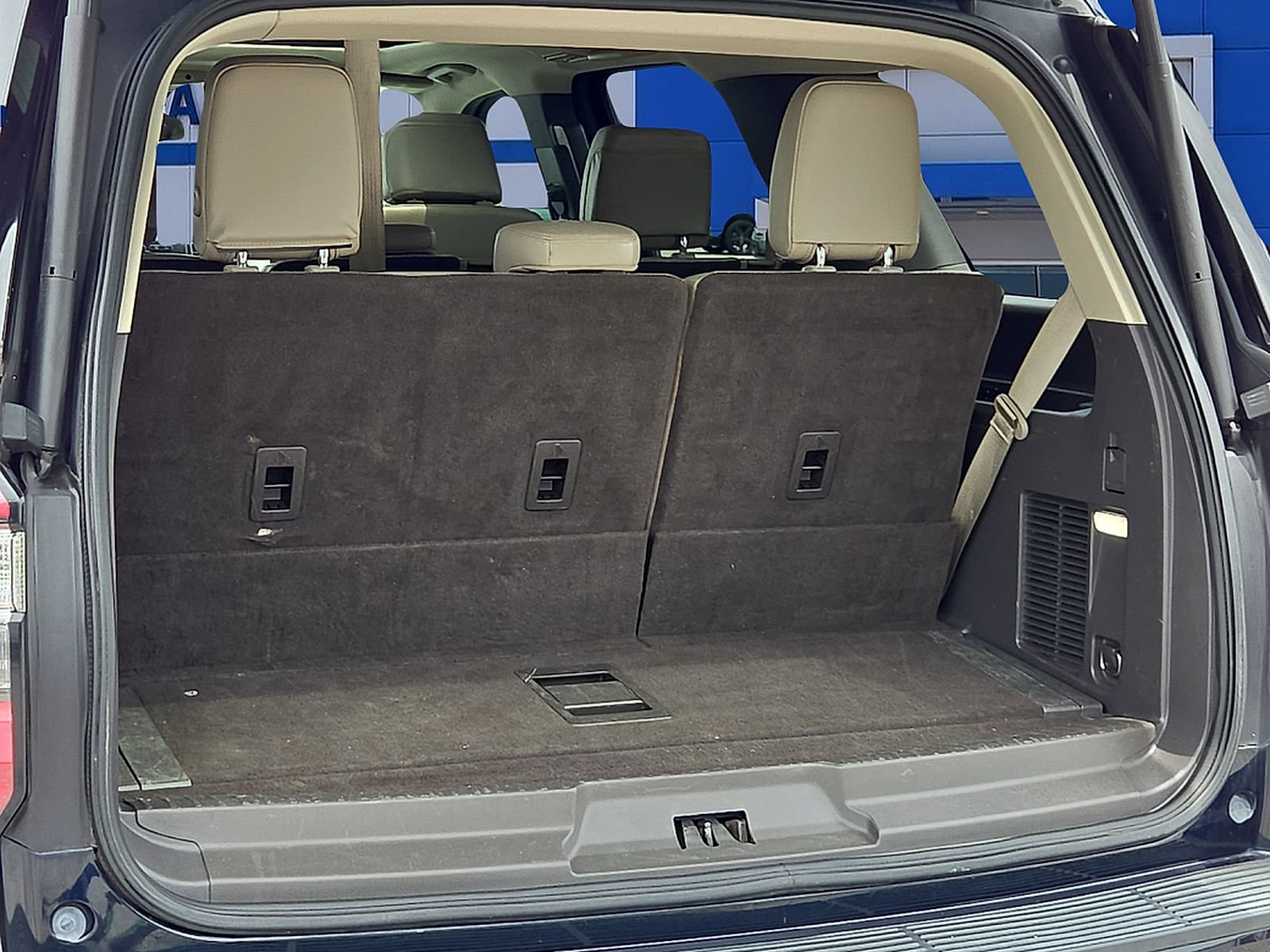 Used 2021 Ford Expedition Limited AWD/4WD image 8
