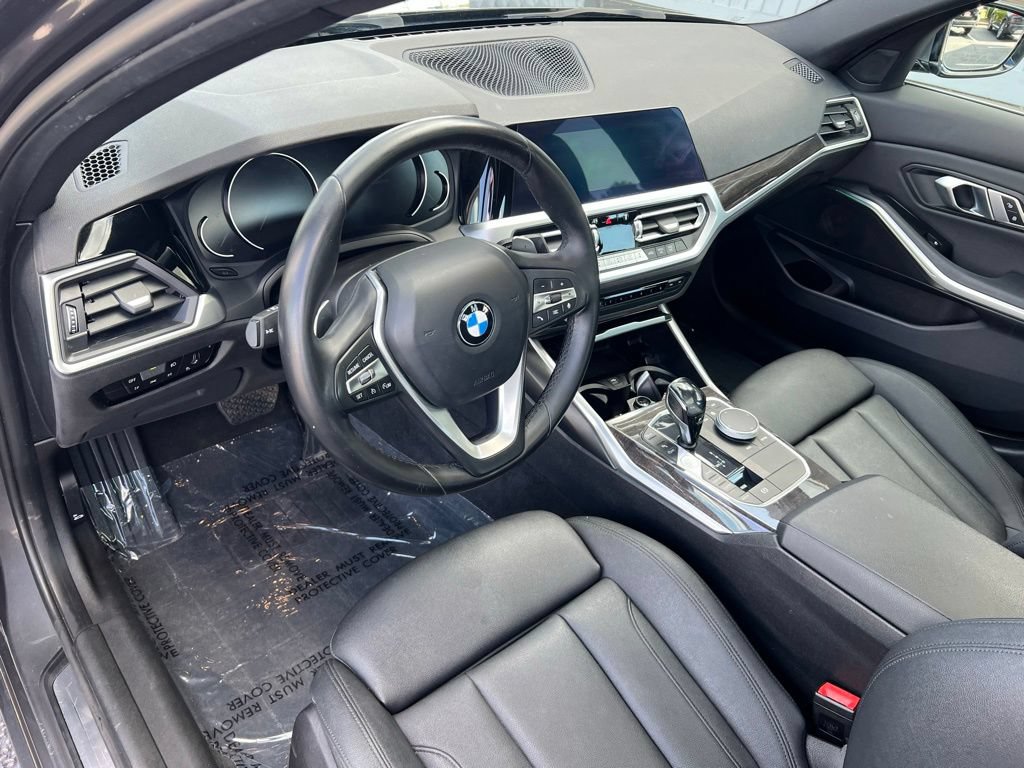 Used 2020 BMW 330i Sedan w/ Driving Assistance Package RWD image 16