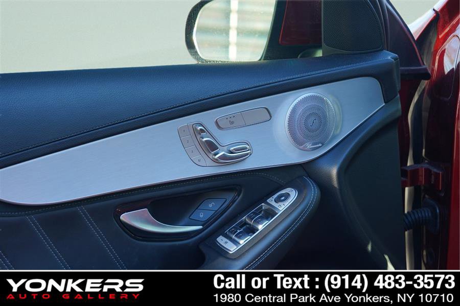 Used 2020 Mercedes-Benz GLC 63 AMG 4MATIC image 36