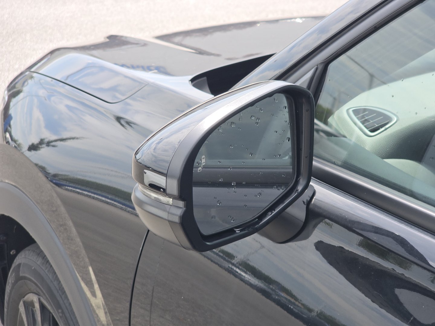 Certified 2024 Honda HR-V Sport image 16