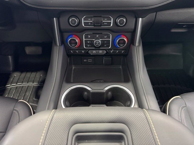 Used 2023 Chevrolet Tahoe Premier AWD/4WD image 23