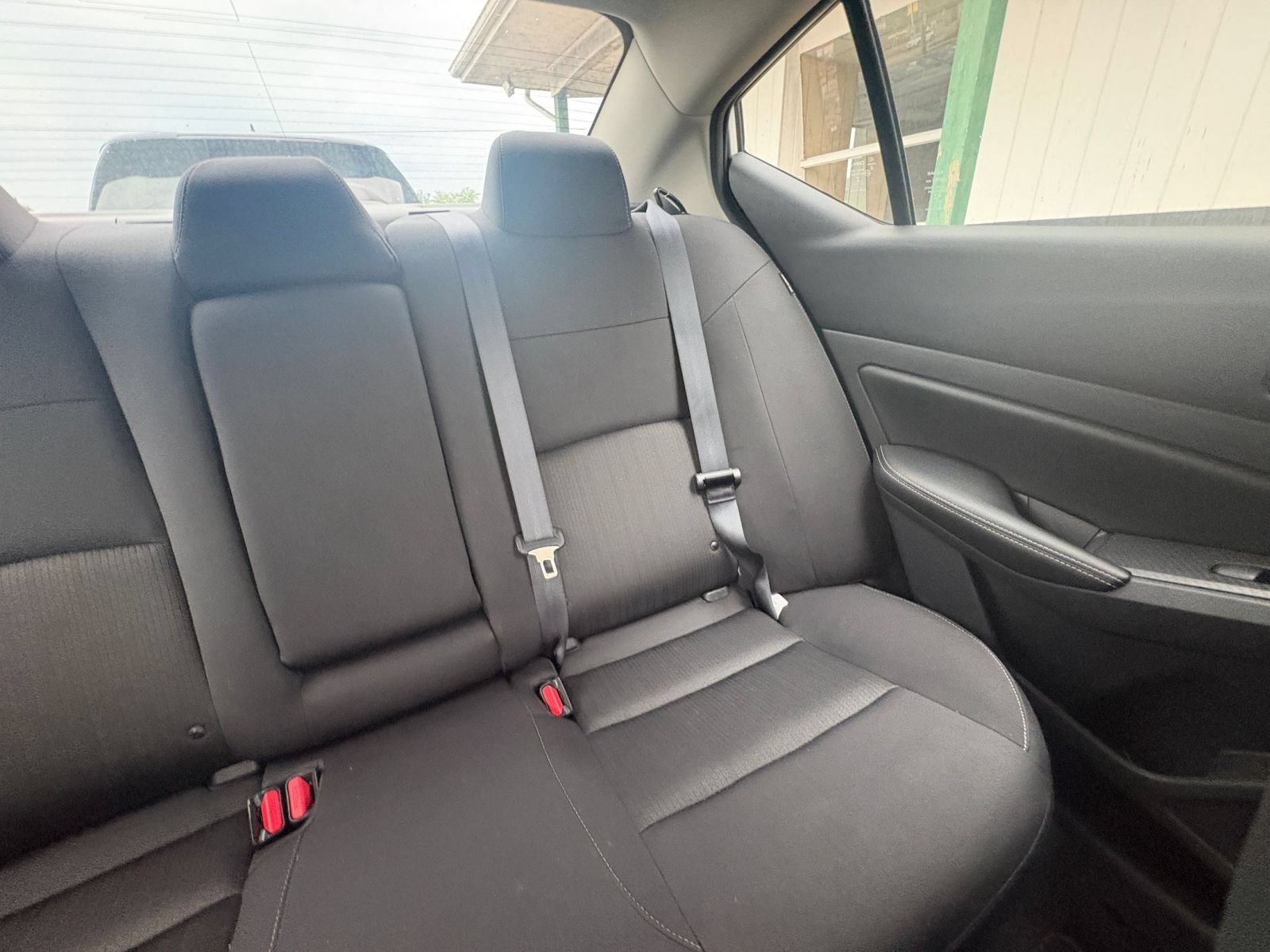 Used 2025 Nissan Altima 2.5 SV FWD image 36