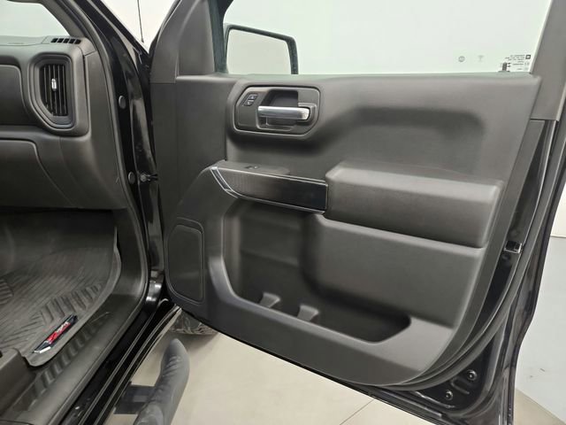 Used 2025 Chevrolet Silverado 1500 Custom Trail Boss w/ Midnight Edition image 34