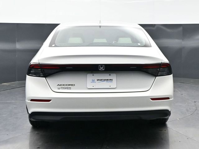 Used 2024 Honda Accord EX image 6