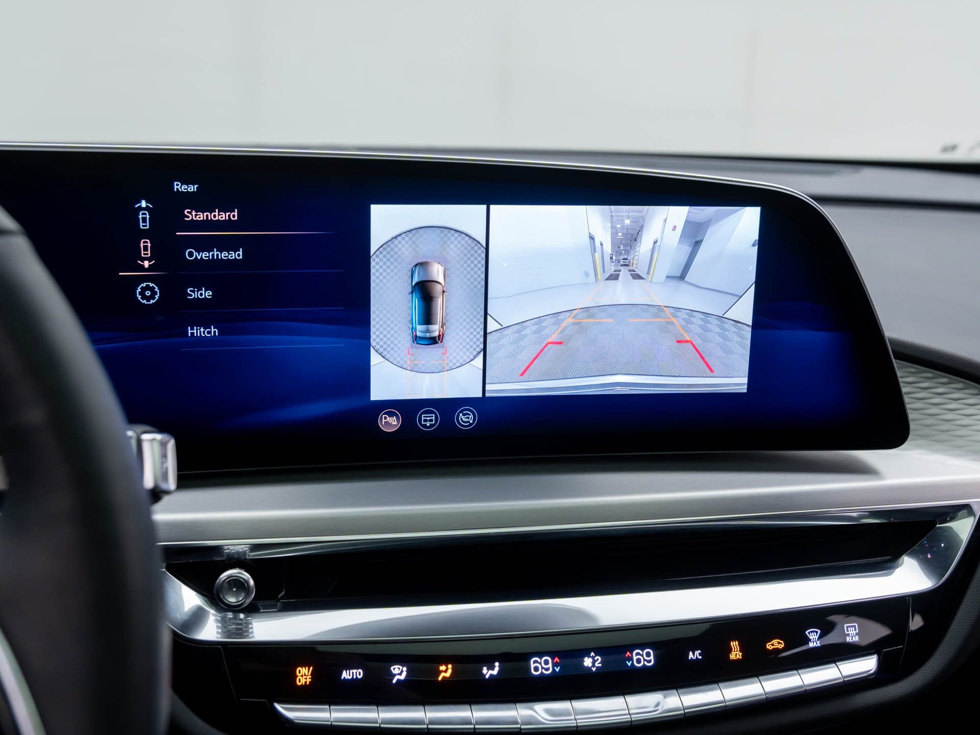 Certified 2025 Cadillac Lyriq Luxury w/ LPO, Floor Liner Package image 29