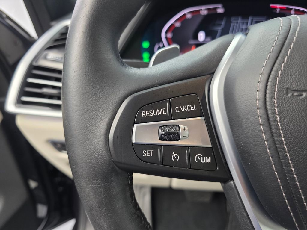 Used 2020 BMW X5 sDrive40i w/ Convenience Package RWD image 19