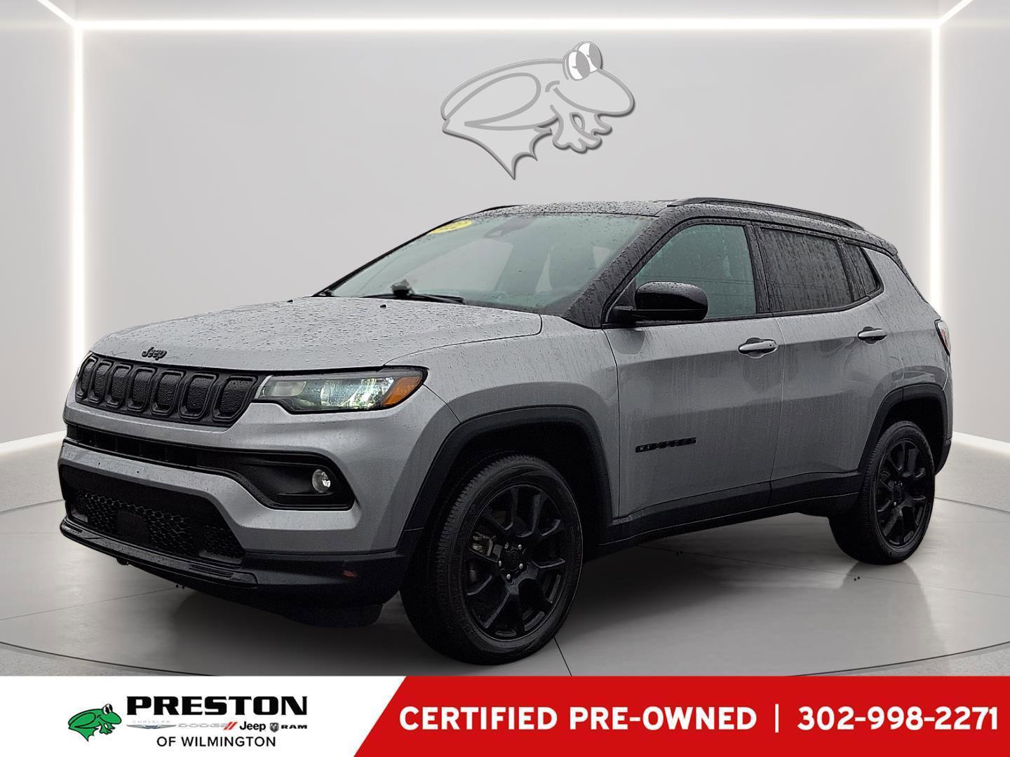 Used 2022 Jeep Compass Latitude AWD/4WD image 1