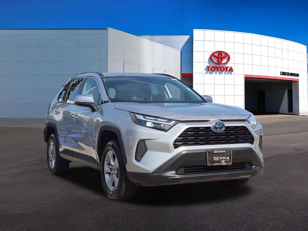 Used 2023 Toyota RAV4 XLE AWD/4WD image 6
