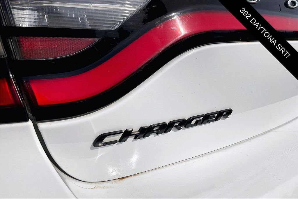 Used 2017 Dodge Charger R/T RWD image 13