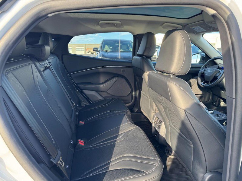 Used 2024 Ford Mustang Mach-E Premium image 9