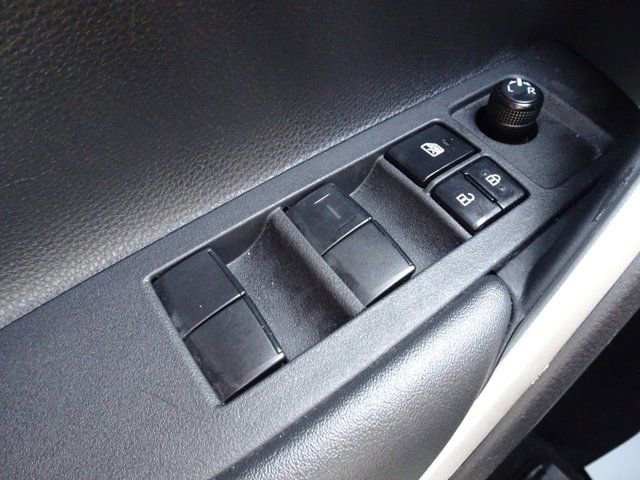 Used 2024 Toyota Corolla Cross AWD Hybrid image 25