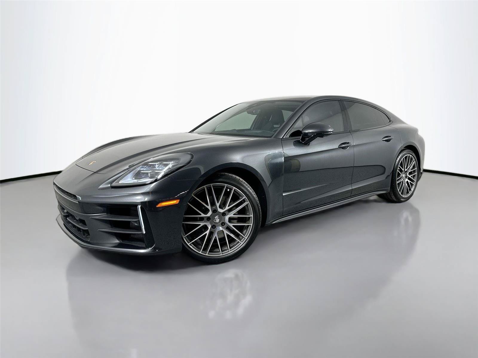 Certified 2024 Porsche Panamera image 1