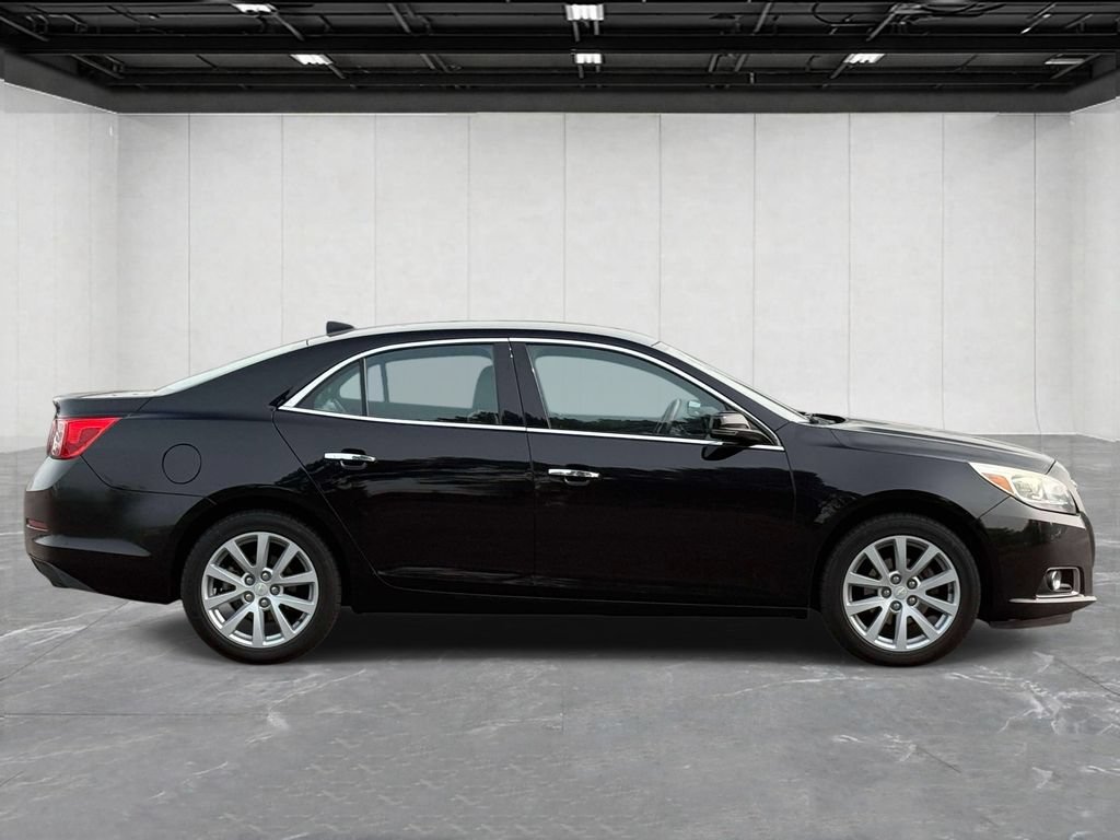 Used 2013 Chevrolet Malibu LTZ FWD image 4