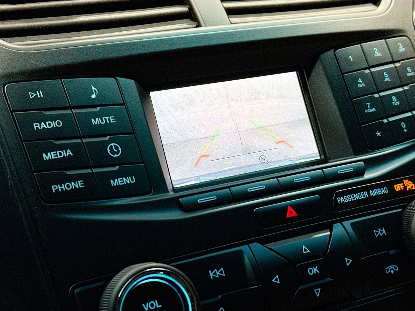 Used 2019 Ford Explorer 4WD w/ Class III Trailer Tow Package image 15