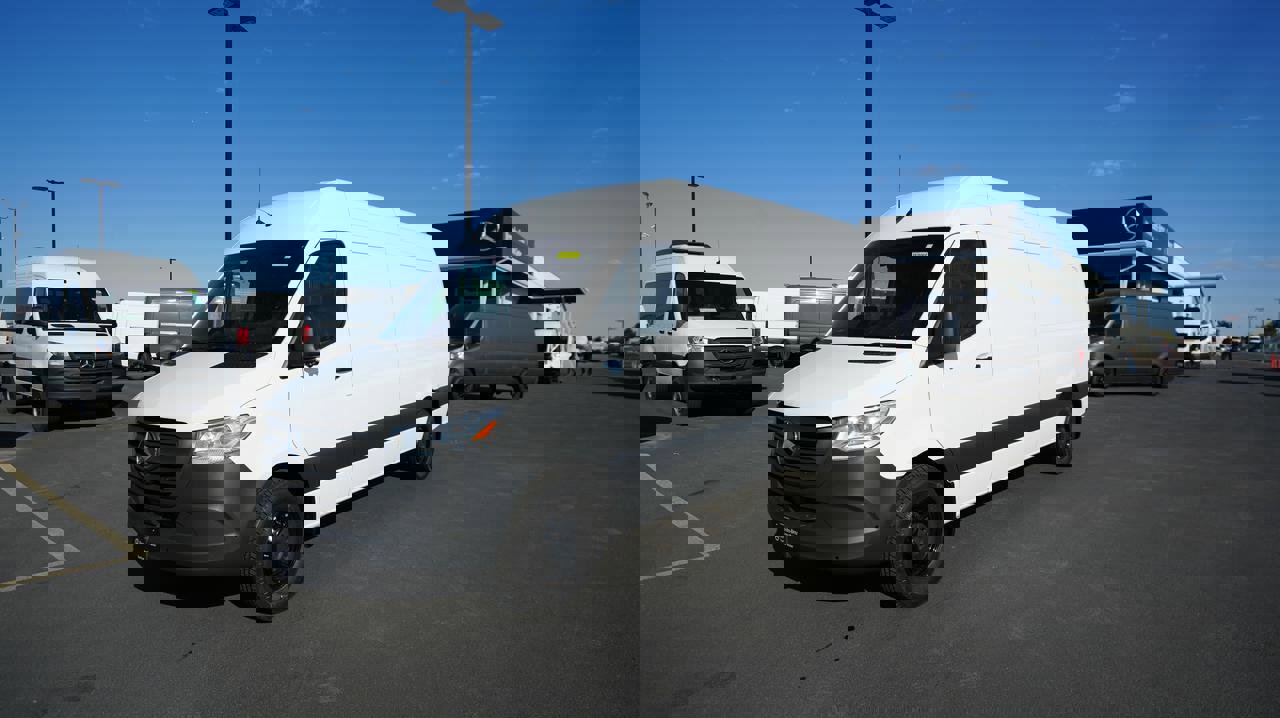 New 2025 Mercedes-Benz Sprinter 2500