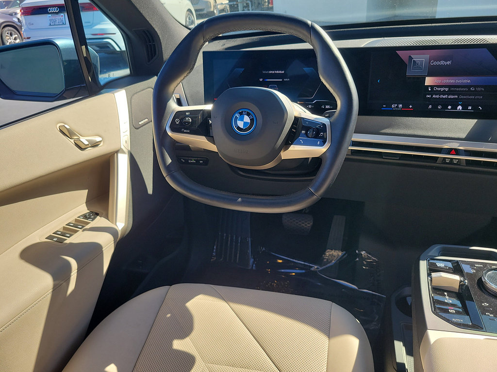 Used 2024 BMW iX xDrive50 w/ Sport Package AWD/4WD image 12