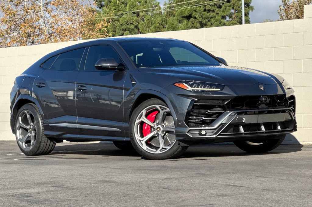 Used 2019 Lamborghini Urus AWD/4WD image 2