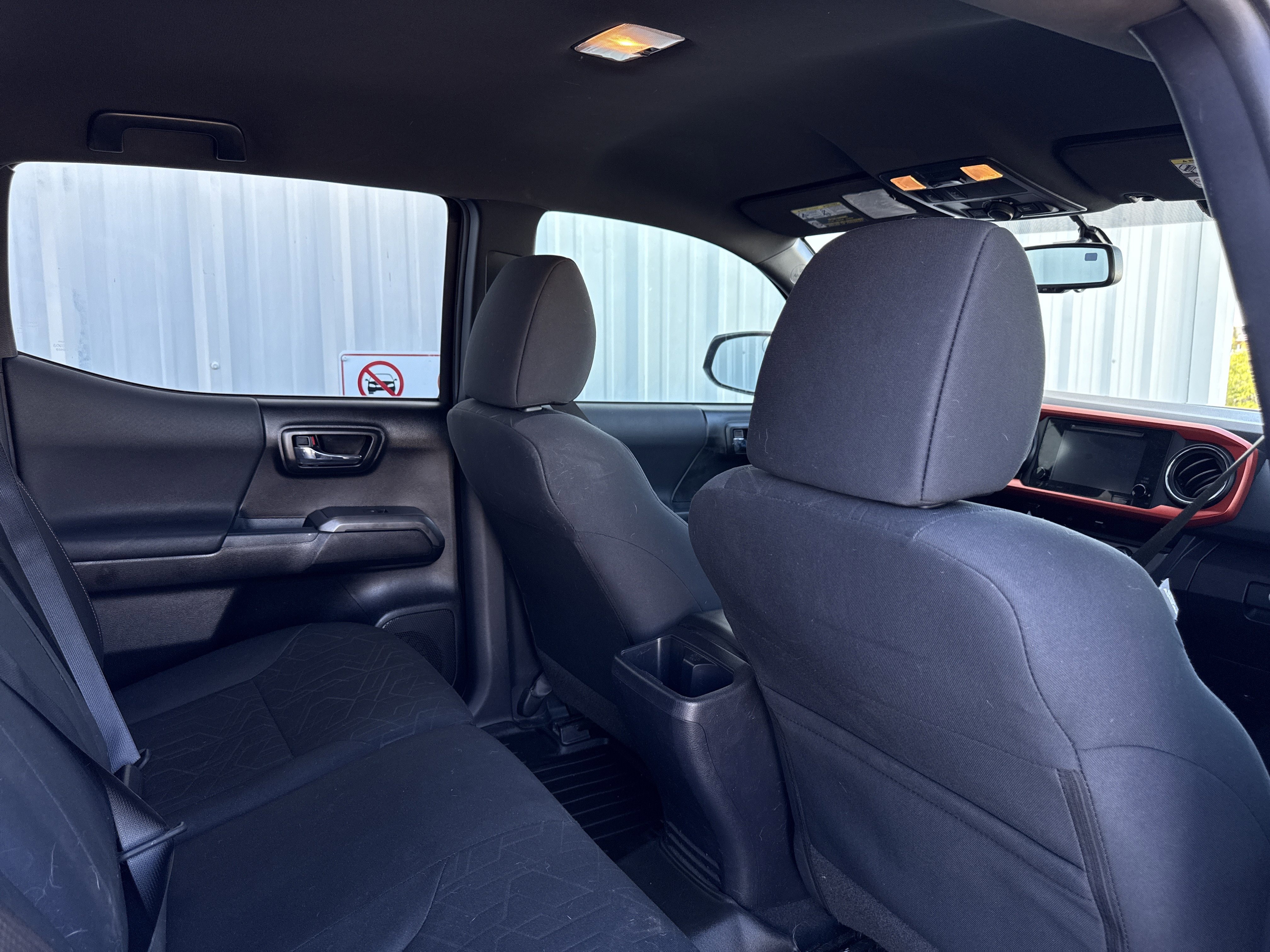 Used 2017 Toyota Tacoma TRD Off-Road w/ Tow Package (A/T) image 39