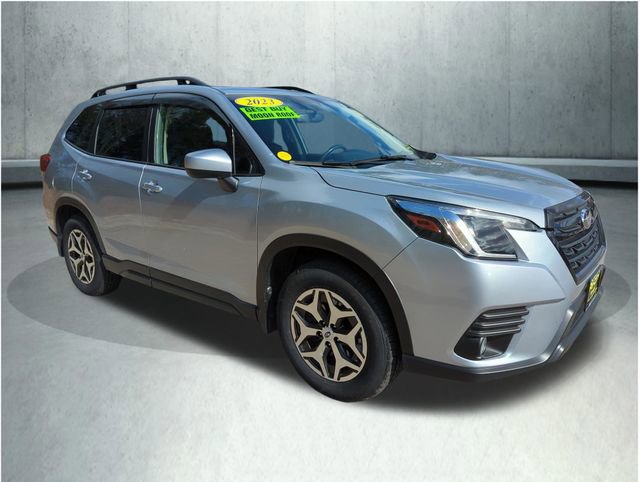 Used 2023 Subaru Forester Premium AWD/4WD image 8