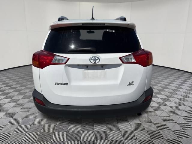Used 2014 Toyota RAV4 LE AWD/4WD image 7