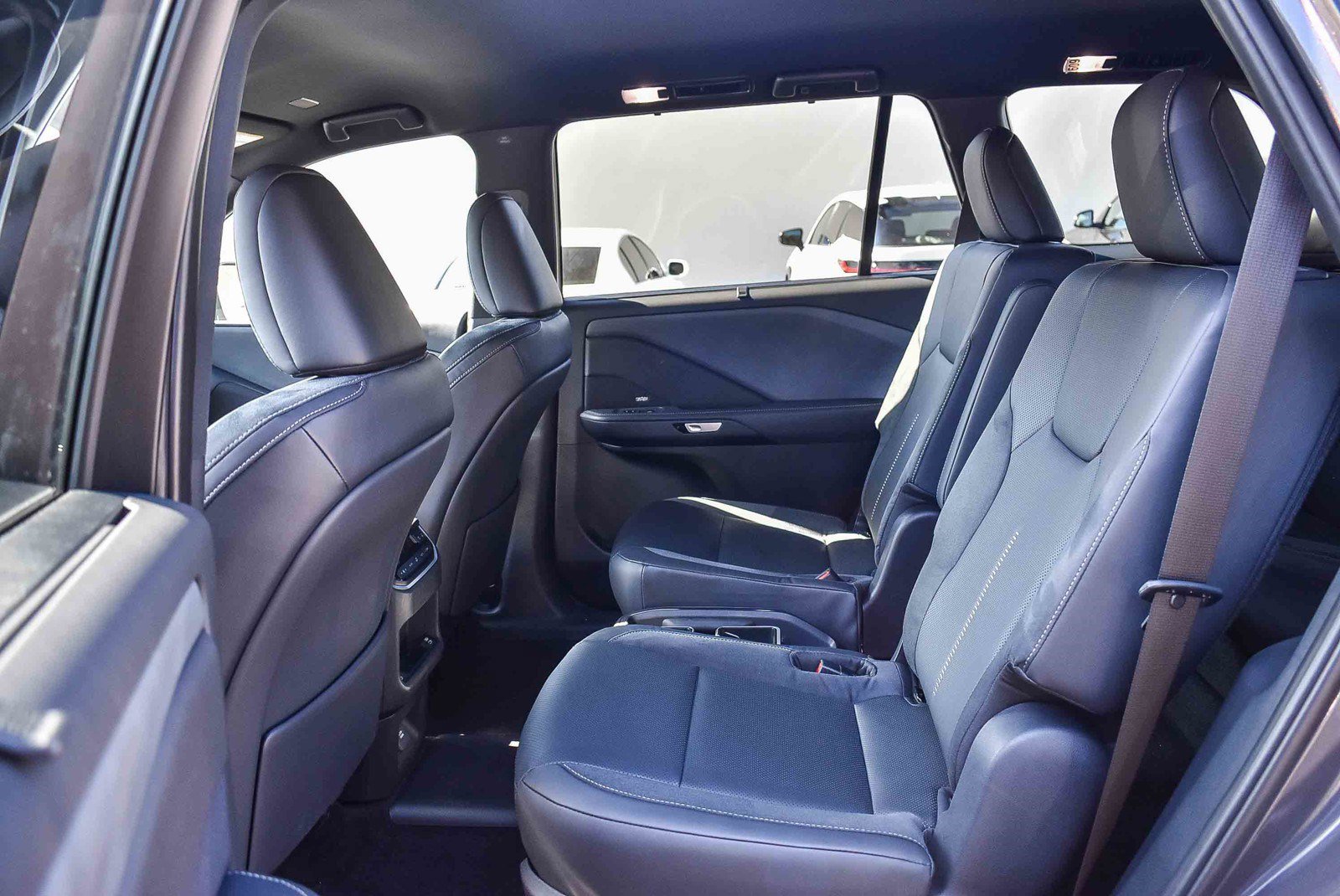 New 2025 Lexus TX 550h AWD Plug-In Hybrid image 17