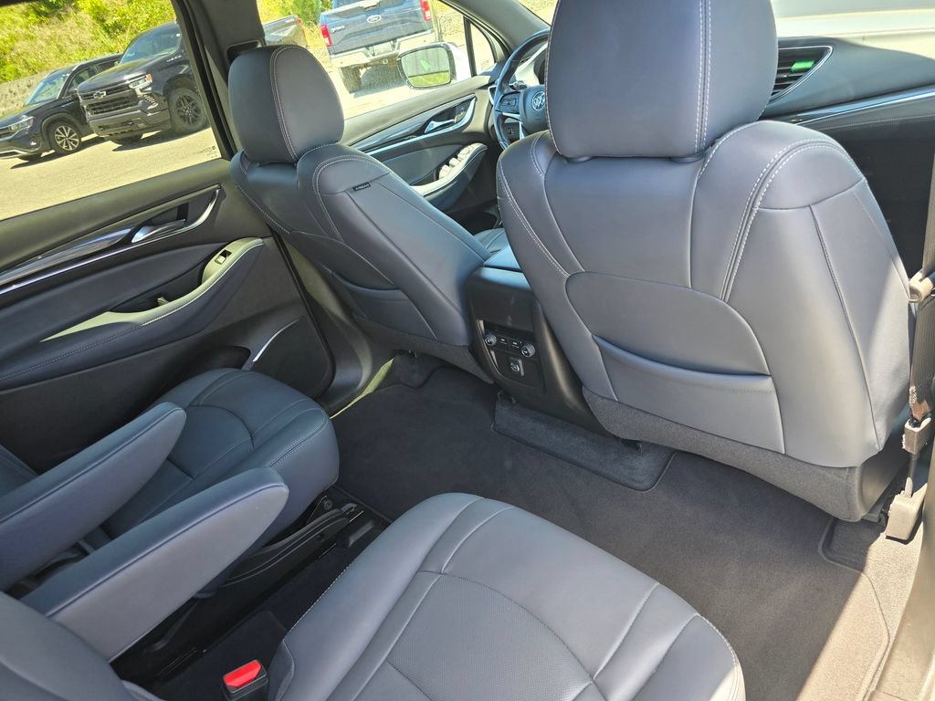 Certified 2023 Buick Enclave Essence FWD image 25