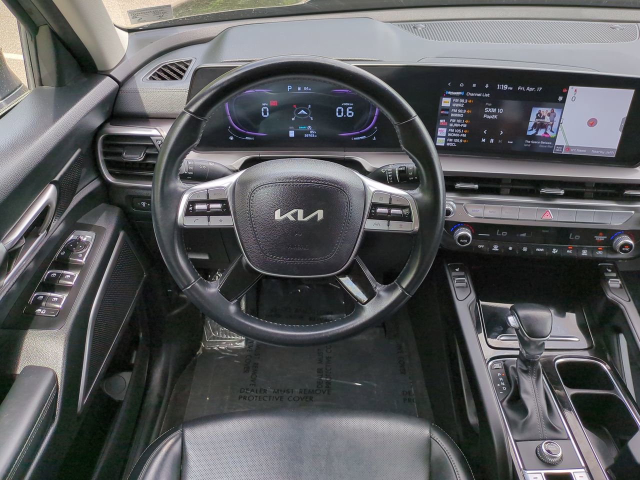 Used 2025 Kia Telluride S FWD image 16