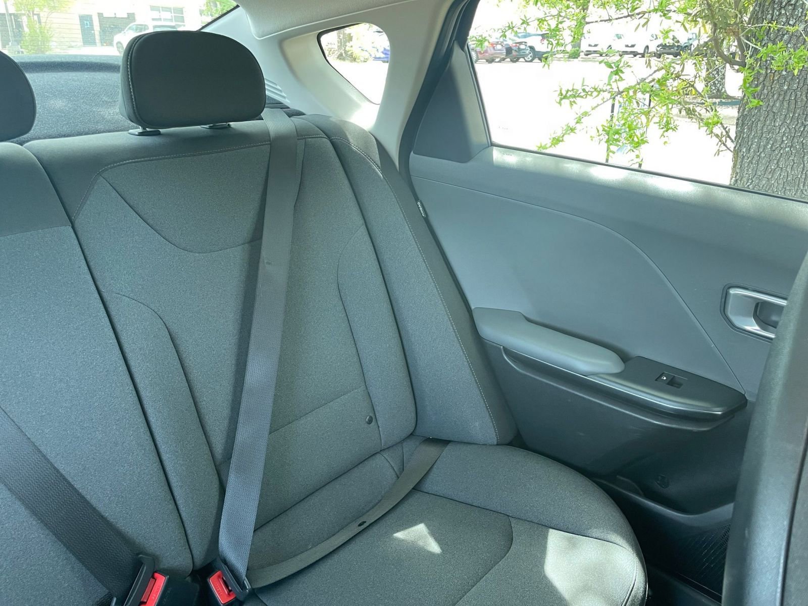 Used 2025 Kia K4 FWD image 40