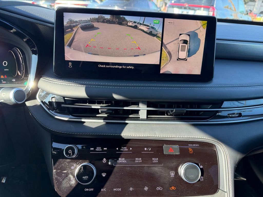 Used 2022 INFINITI QX60 Luxe w/ Performance Audio Package image 21