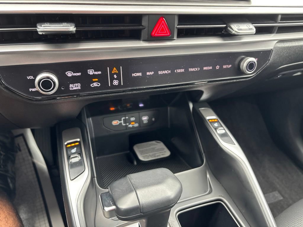 Certified 2026 Kia Sorento S FWD image 33