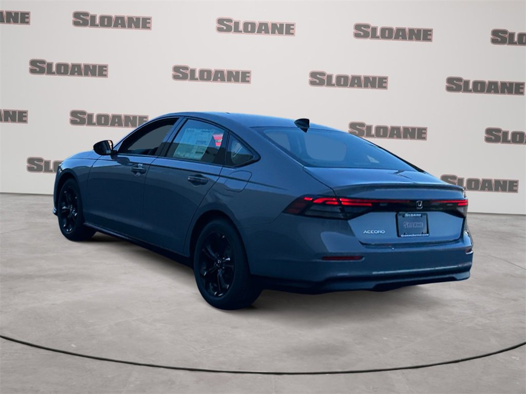New 2025 Honda Accord SE image 3