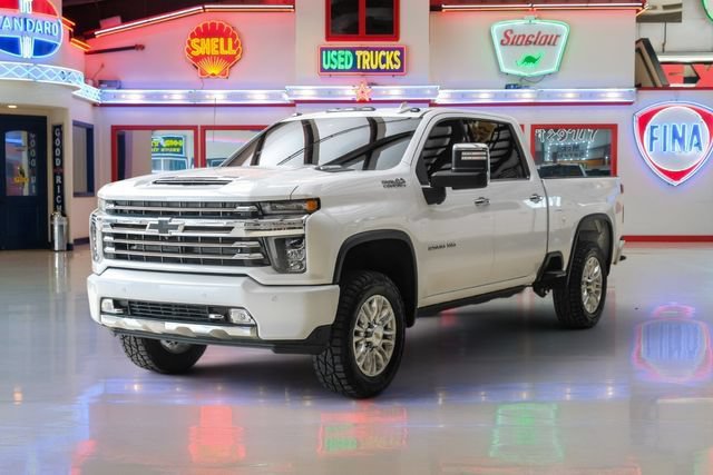 Used 2022 Chevrolet Silverado 2500 High Country w/ Z71 Off-Road Package AWD/4WD image 2