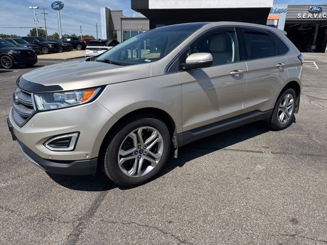 Used 2017 Ford Edge Titanium w/ Equipment Group 302A AWD/4WD image 2