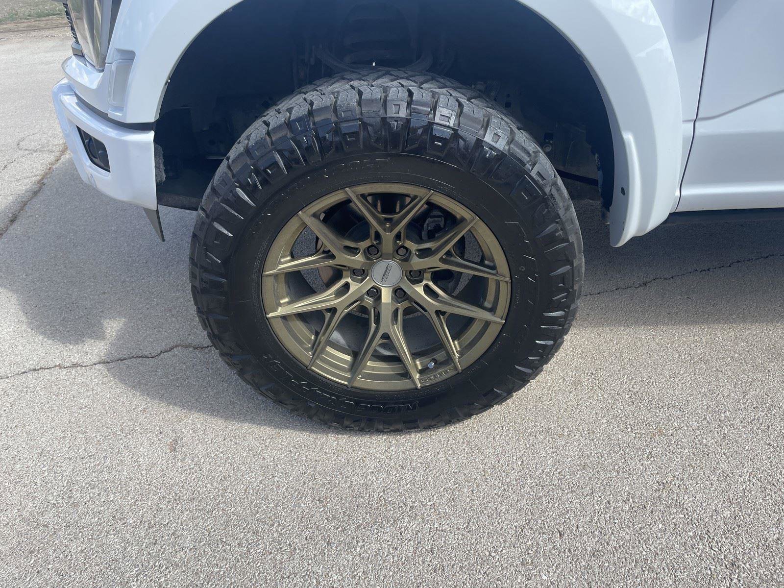 Used 2023 Ford F150 Raptor image 37