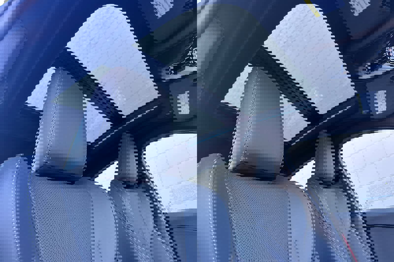 Used 2025 BMW 228i xDrive w/ Premium Package image 17