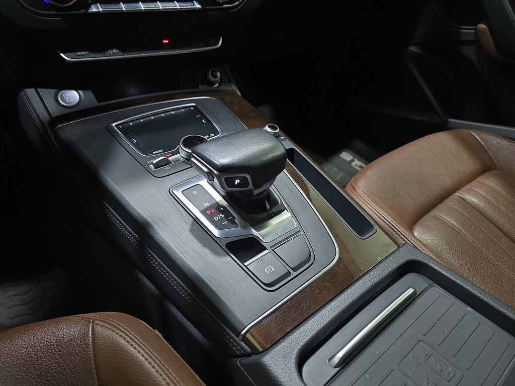 Used 2019 Audi Q5 Premium Plus w/ Premium Plus Package AWD/4WD image 28
