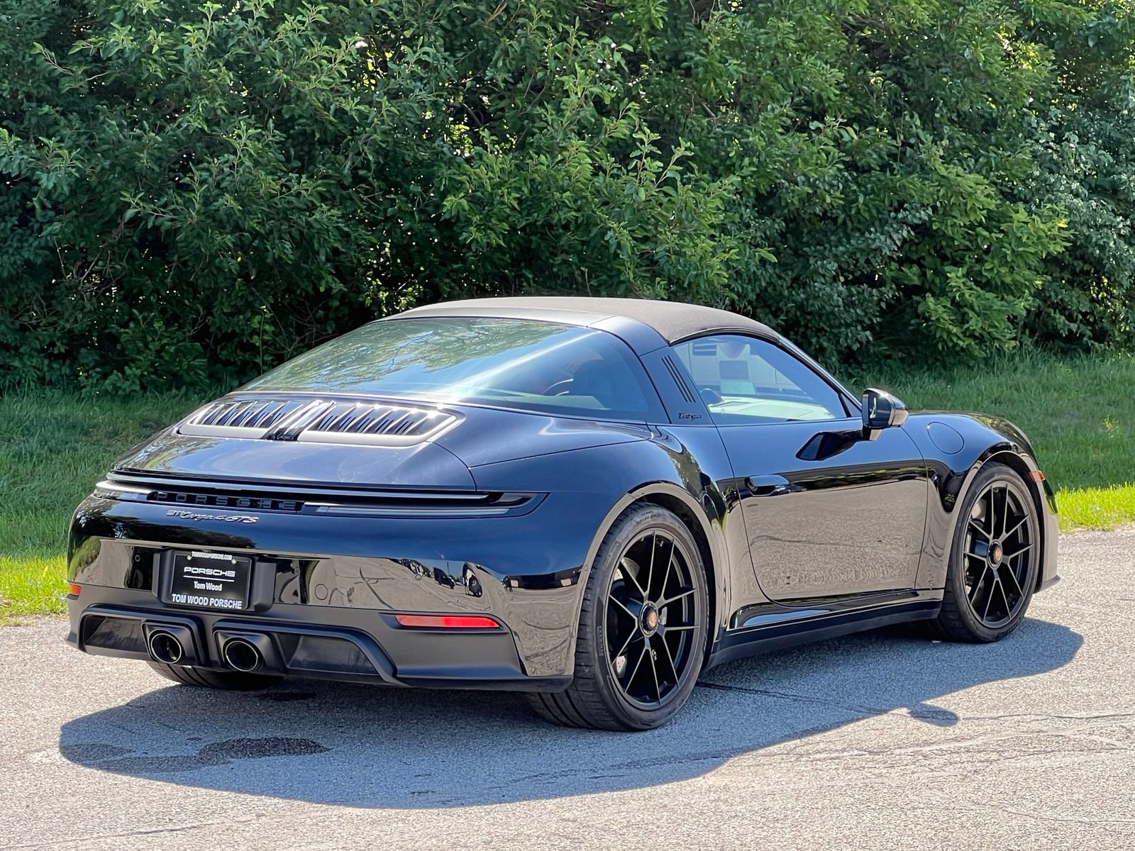 Certified 2026 Porsche 911 Targa 4 GTS AWD/4WD image 7