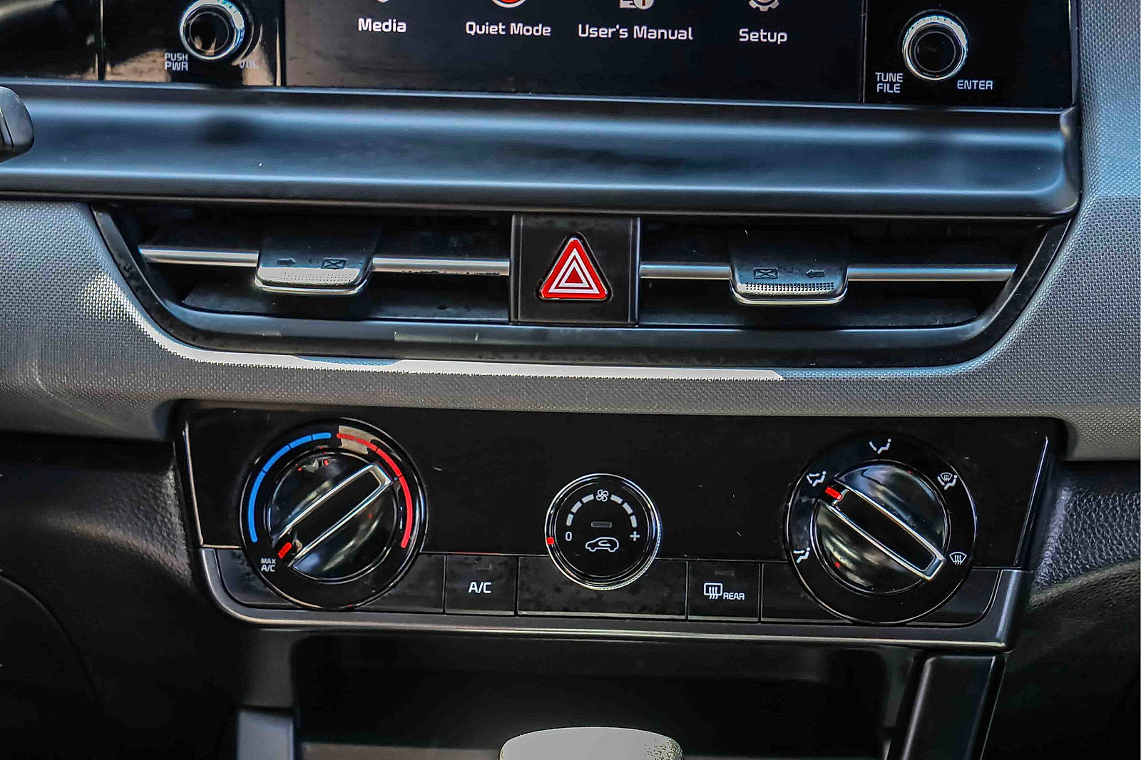 Certified 2024 Kia Seltos LX image 14